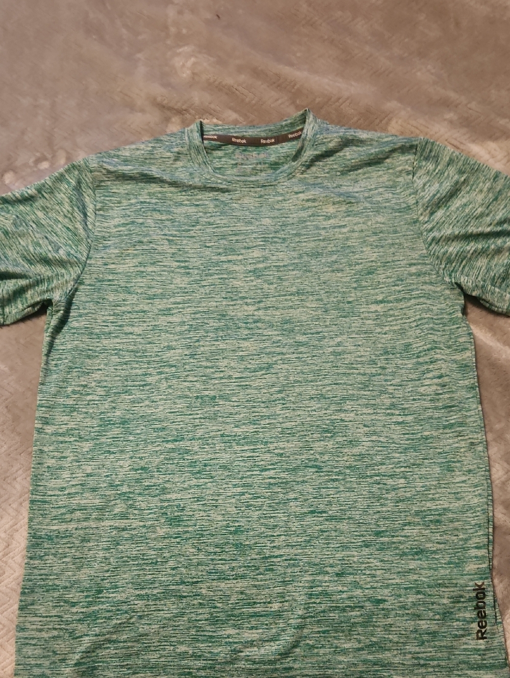 Reebok Men's Green Heather Short-Sleeve Performance Tee